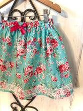 Load image into Gallery viewer, Spring Garden Skirt 6/7Y