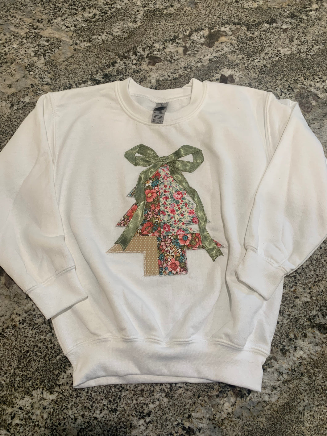 XS Youth White Christmas Sweatshirt
