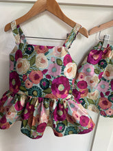 Load image into Gallery viewer, Flower Garden 7/8Y Top and Shorts