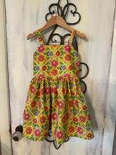 Load image into Gallery viewer, 5/6T OOAK Bright Floral