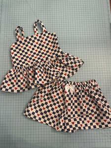 Heart ♥️ 2 Piece Set (4/5T)