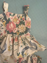 Load image into Gallery viewer, Vintage Floral 6/7Y Set
